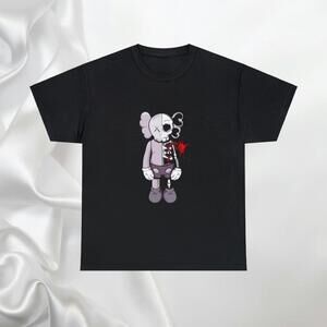 Kaws Half Skull Collectible Street Art Graphic er Unisex T-Shirt